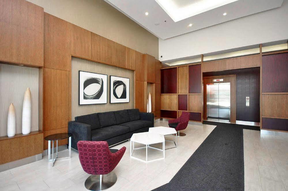 Pathway Suites Mississauga Esterno foto